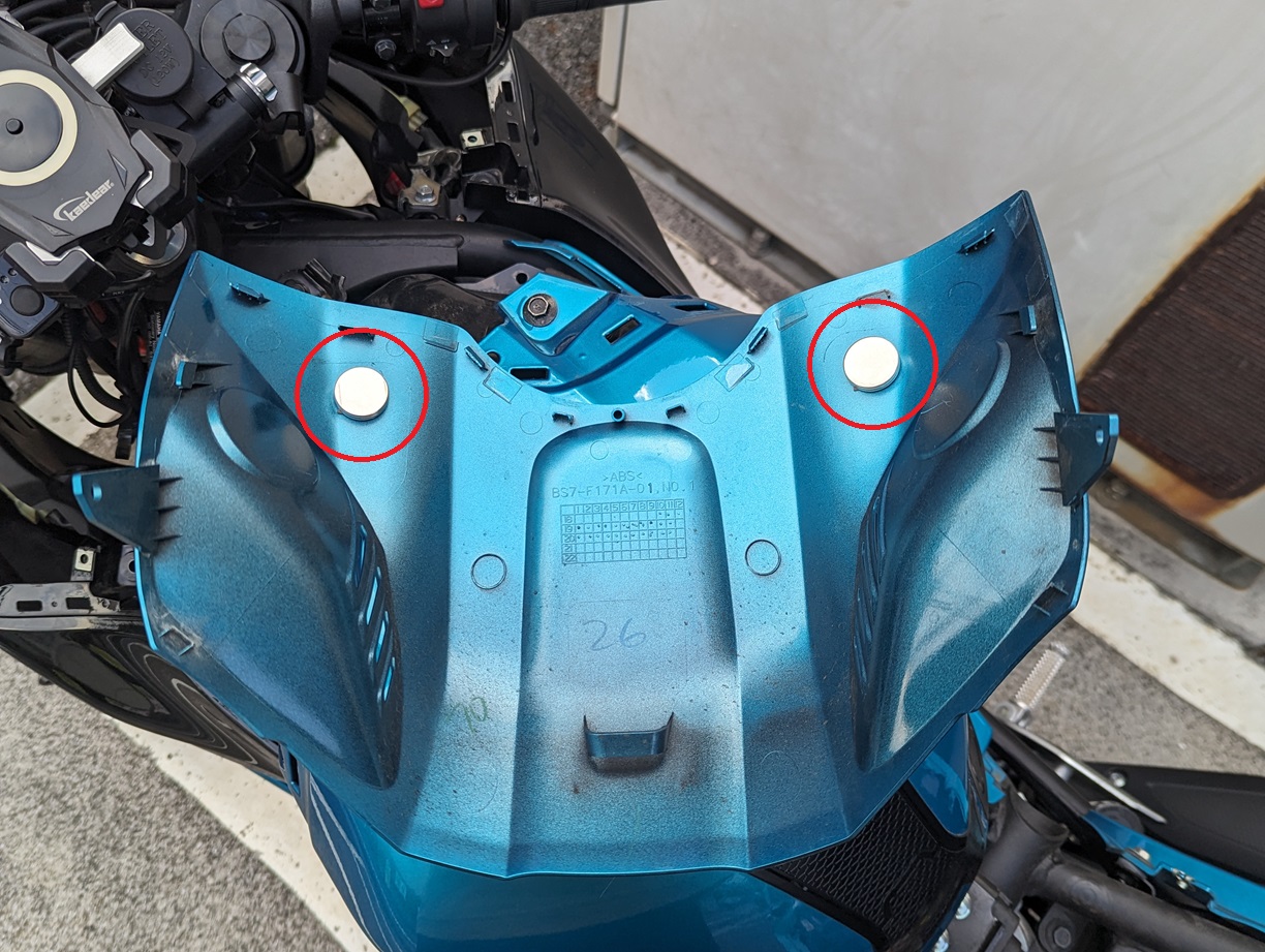 ◆送600均◆☆YZF-R3/25 タンクバッグ☆